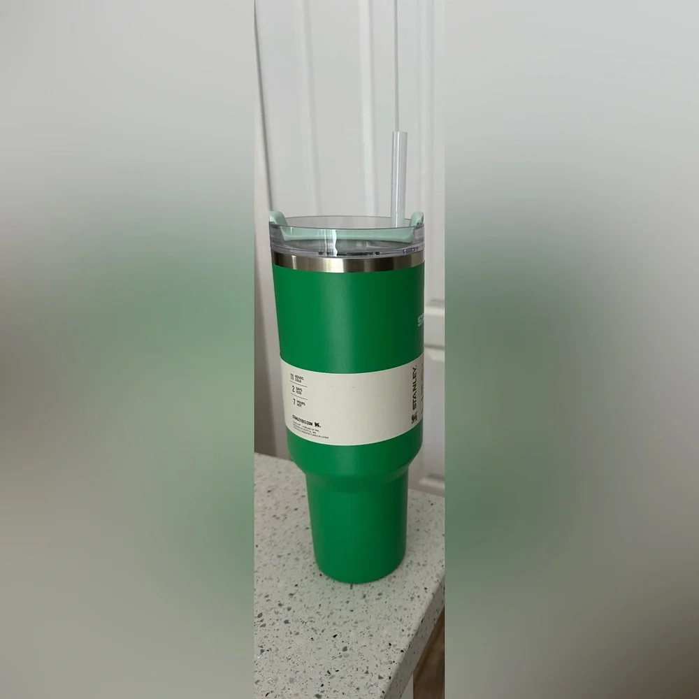 Stanley 40oz Quencher H2.0 Flowstate Tumbler in Meadow Target Exclusive - Picture 4 of 7